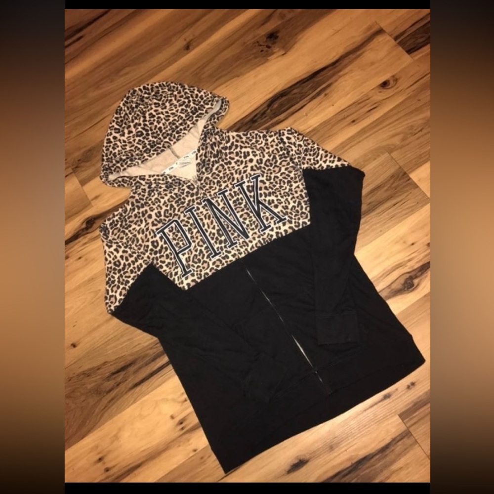 Vs pink cheetah print hoodie